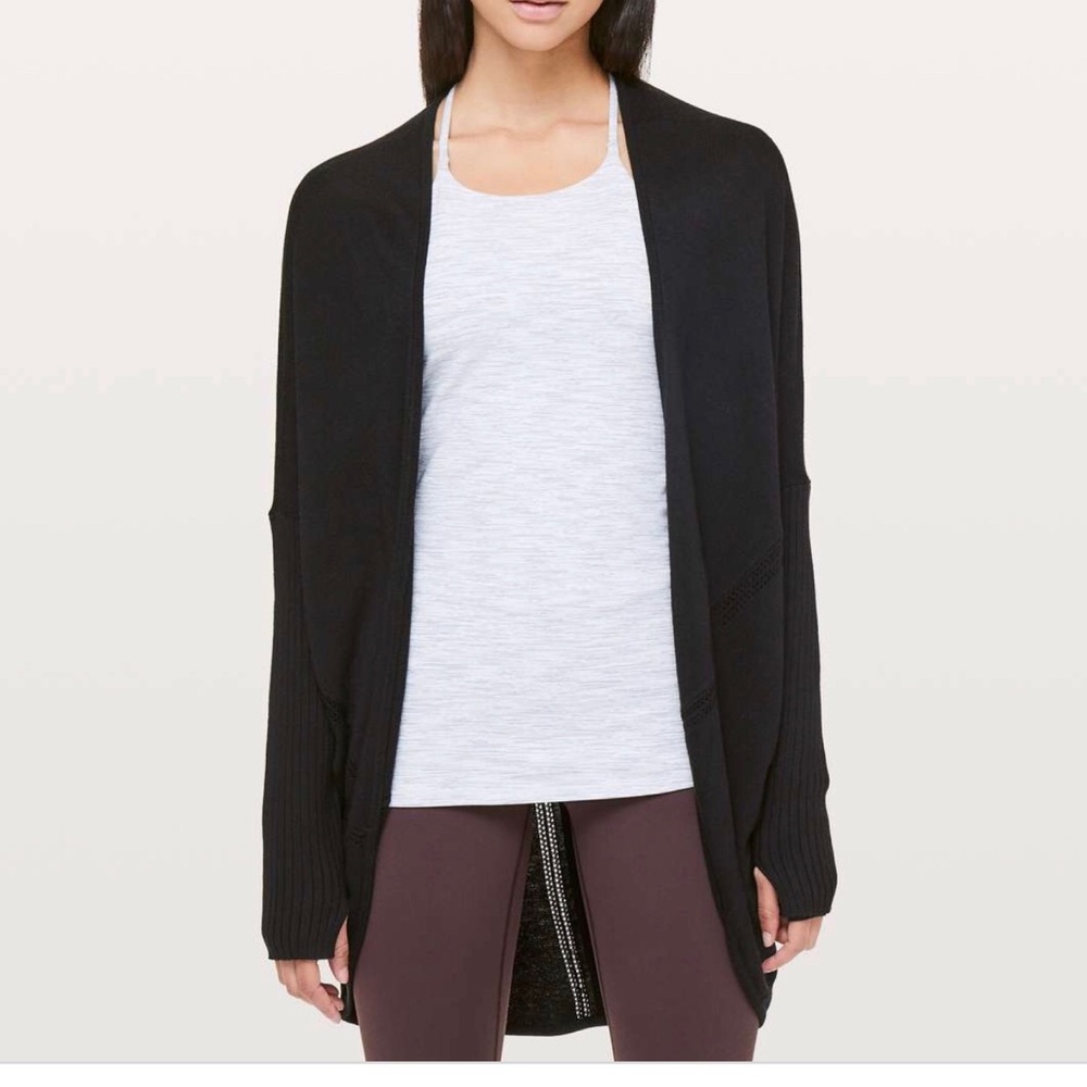 Lululemon Call I’m Cozy Wrap